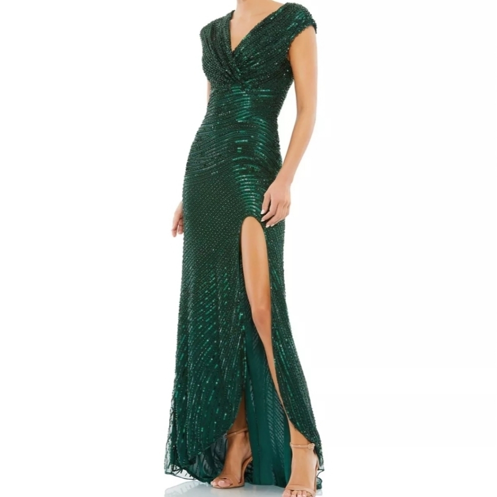 MAC DUGGAL Women's Cap Sleeve Sequined Long Gown Size 16